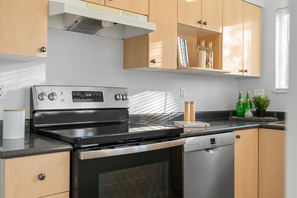 listing image 1103322135064407775