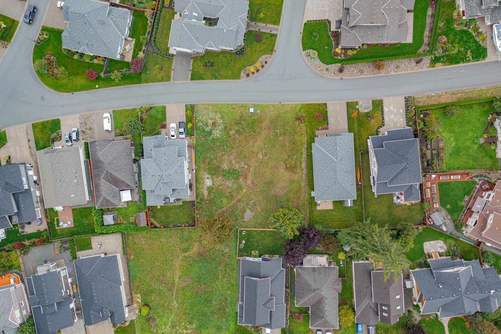 listing image 1105700218834244382