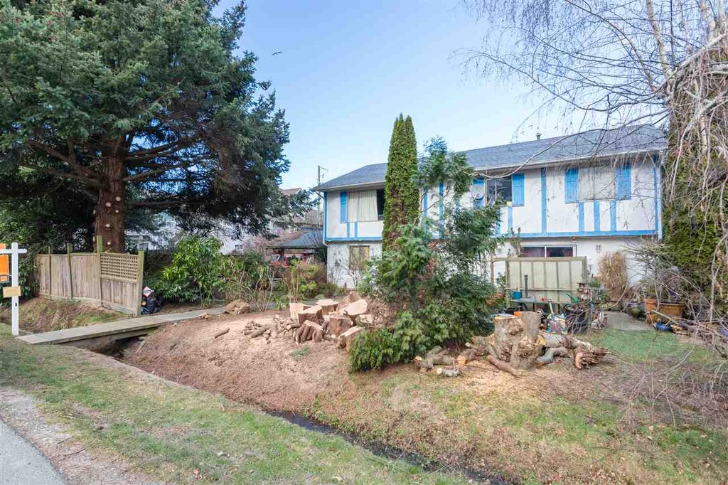 listing image 1105076743632916863