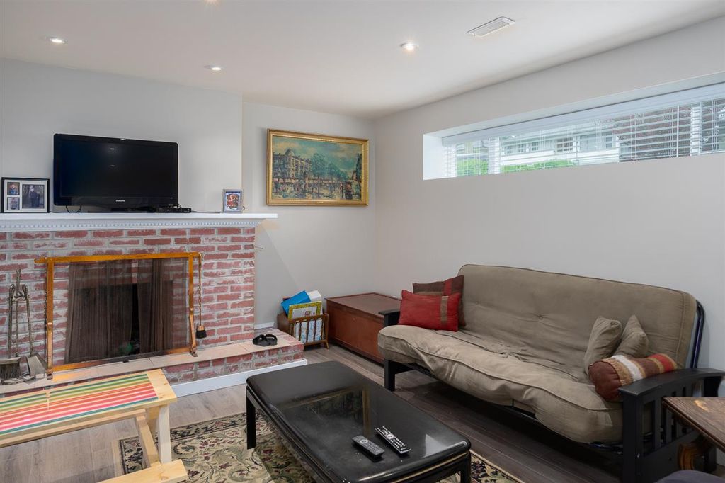 listing image 1108909235116944048
