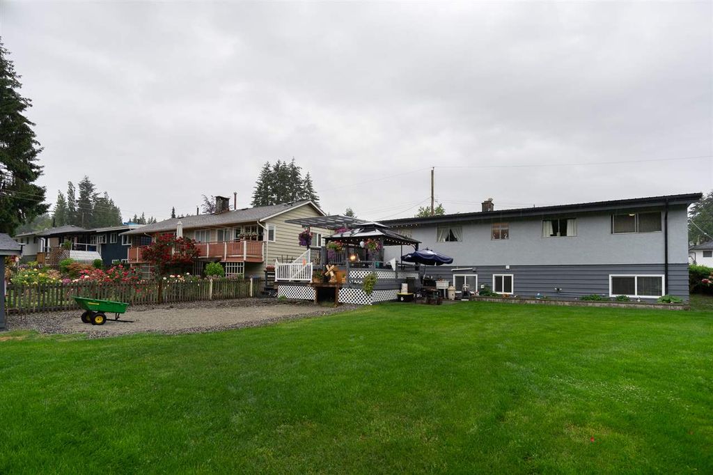 listing image 1103431893750486655