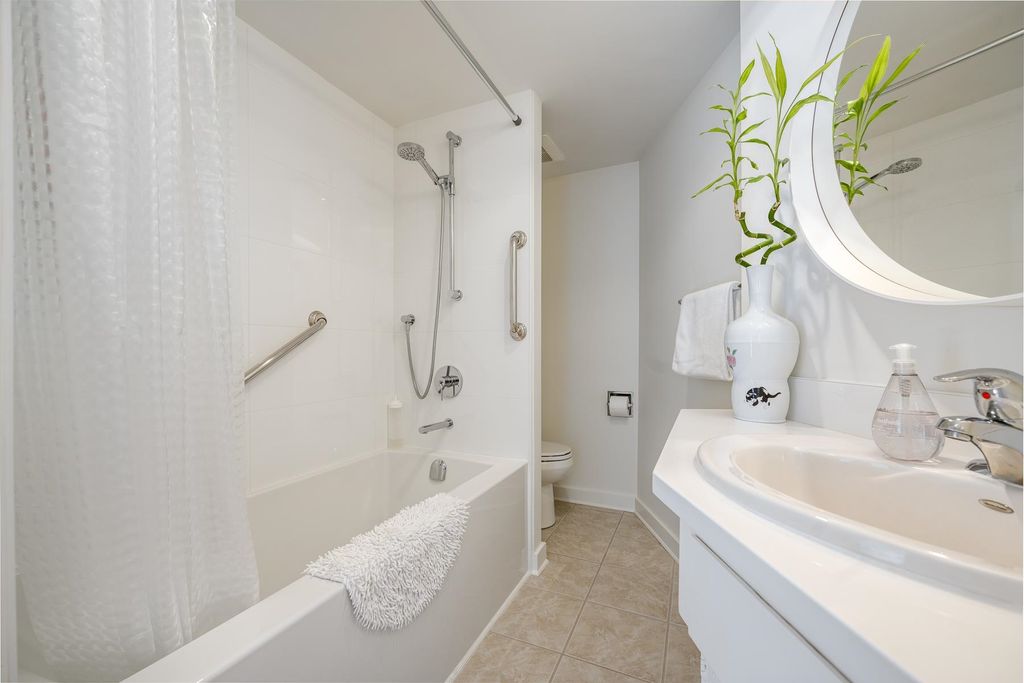 listing image 1106689373985817950