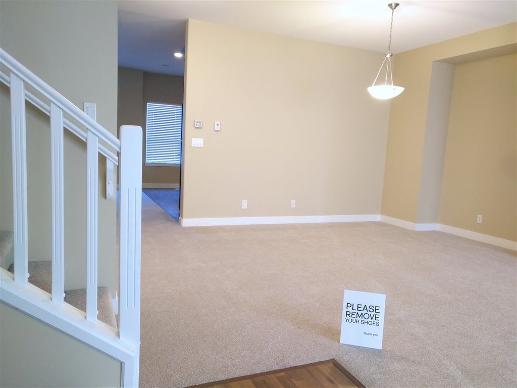 listing image 1105749723590164172