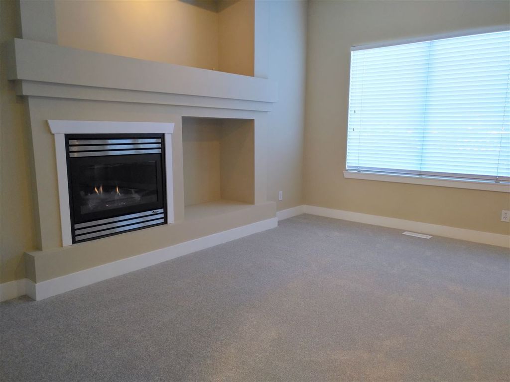 listing image 1107232871137690518