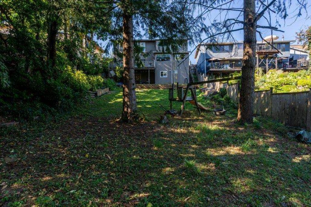 listing image 1107152049257719866