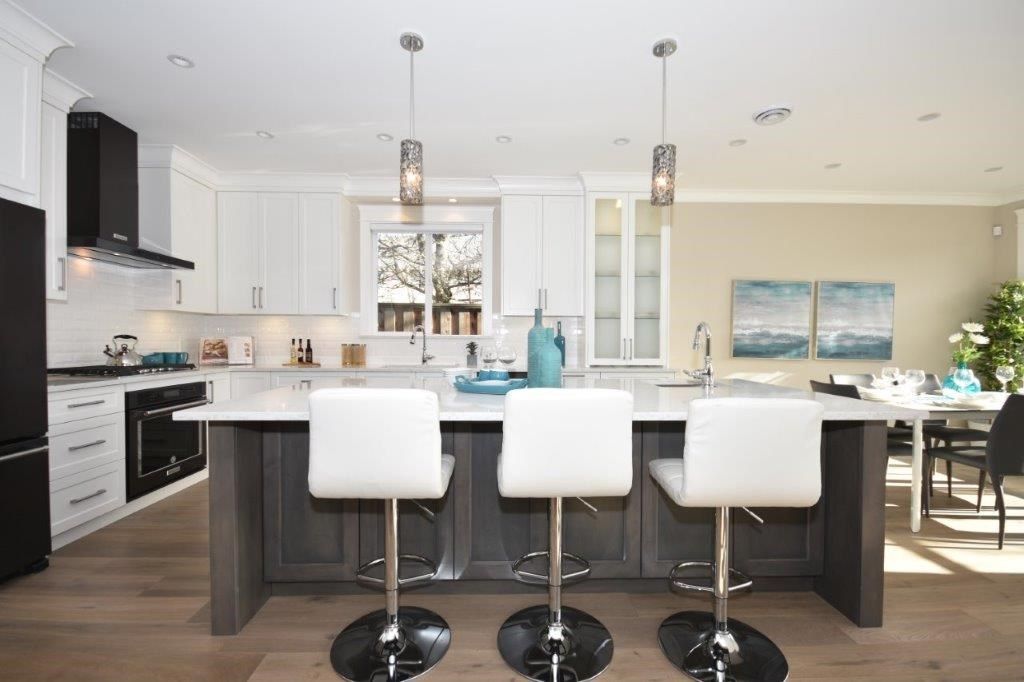 listing image 1103133075472661281