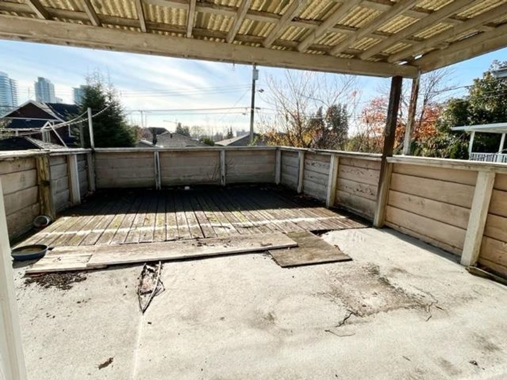 listing image 1106813133064108922