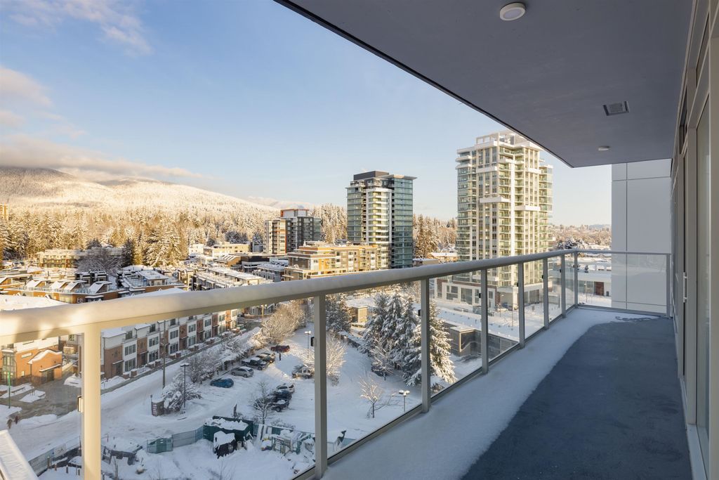listing image 1104077171361613576