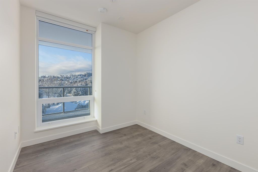 listing image 1108920503566755102