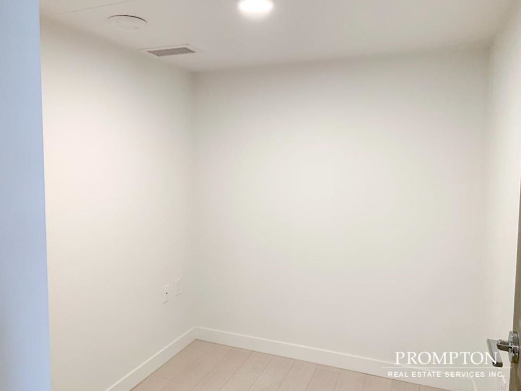 listing image 1106050232024292223