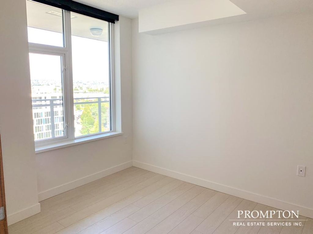 listing image 1104994960306884554