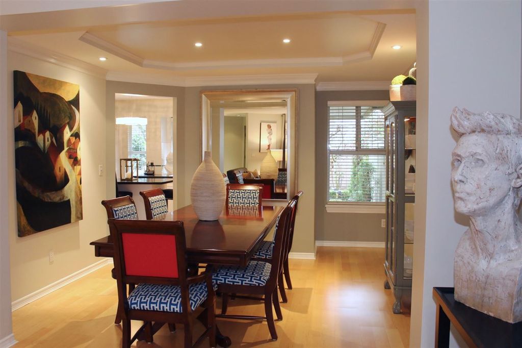 listing image 1105374328317387218