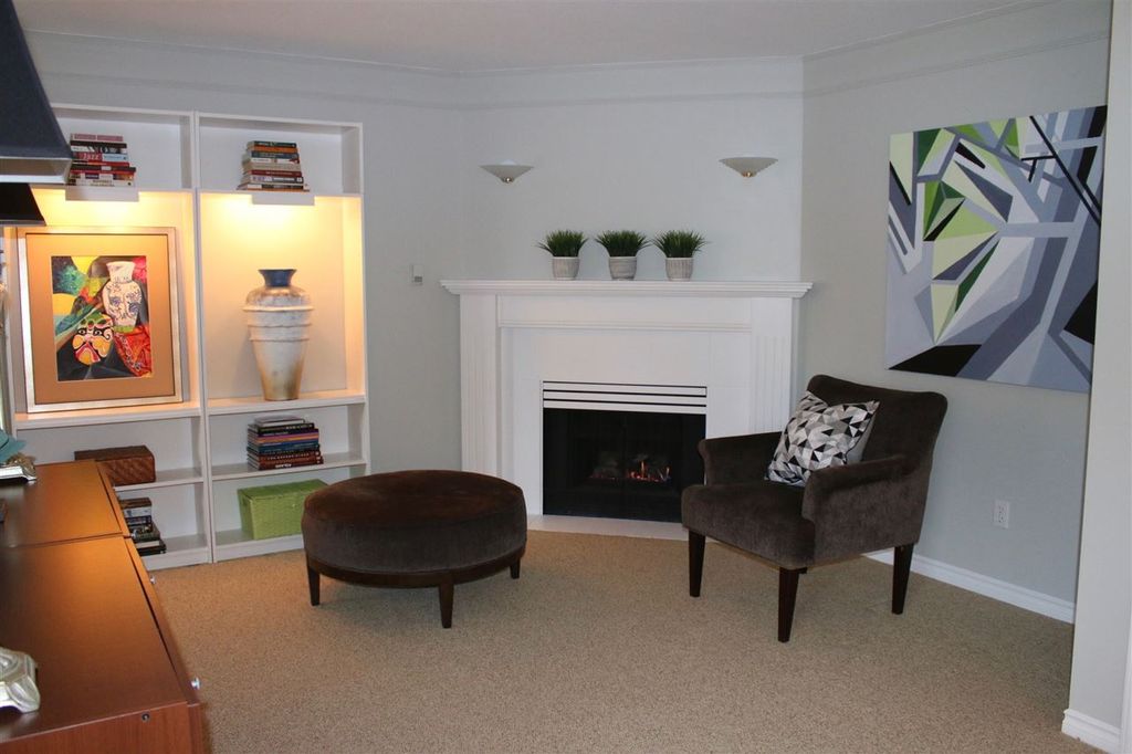 listing image 1109601890487669776