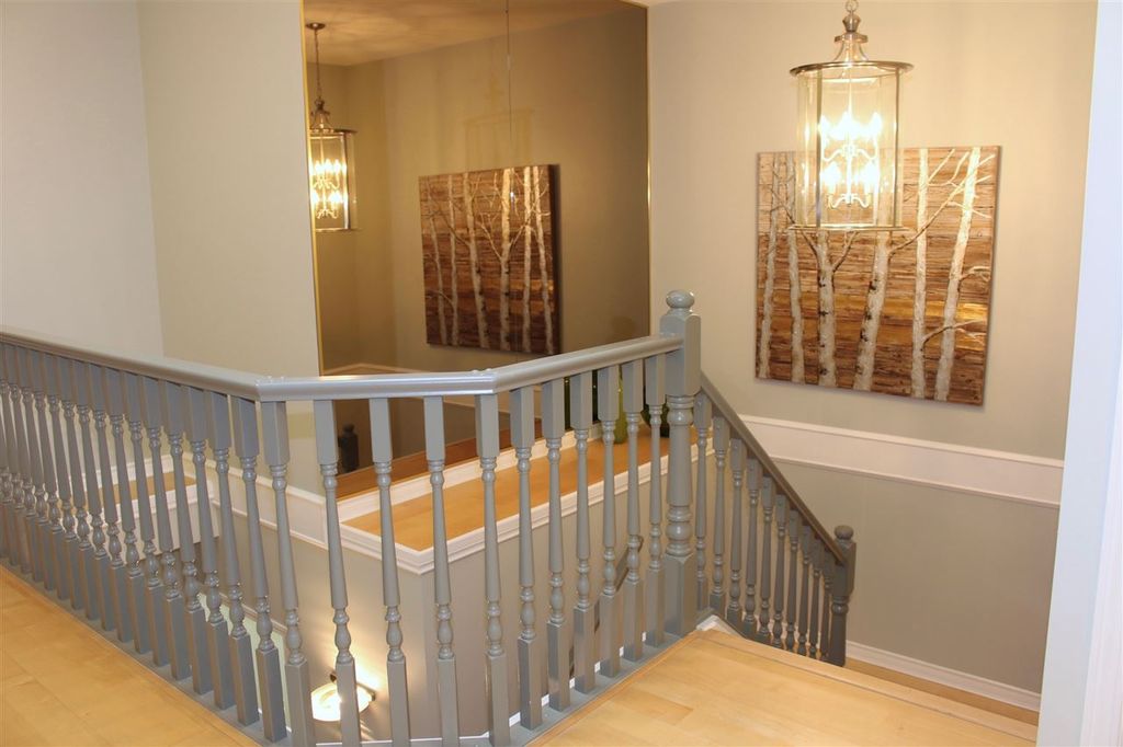 listing image 1103849201826026749
