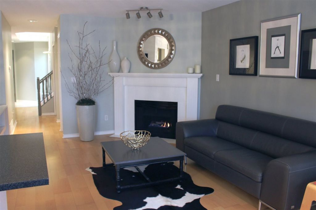 listing image 1108091609374965570
