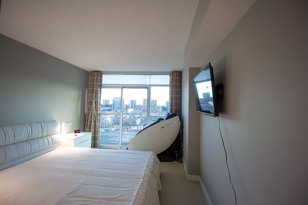 listing image 1104162051354102638