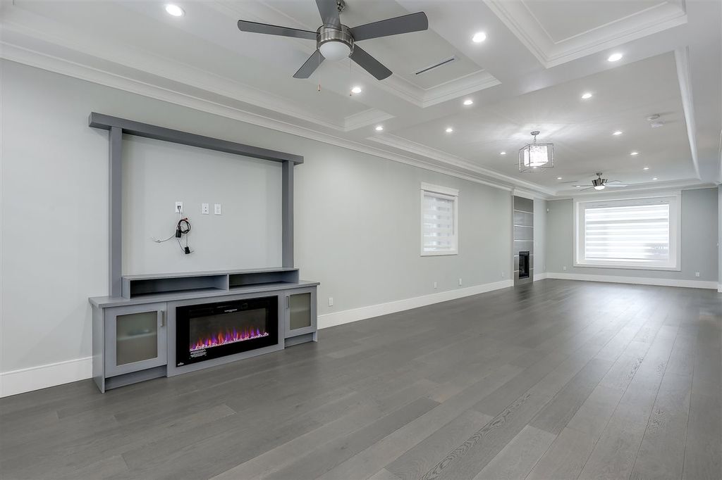 listing image 1107889249478800403