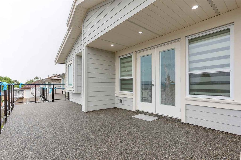 listing image 1102677851779330951