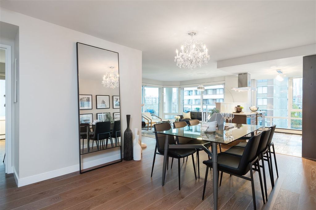 listing image 1100457953771887891