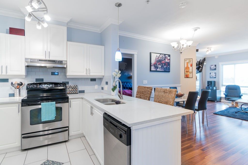 listing image 1107699366813254430