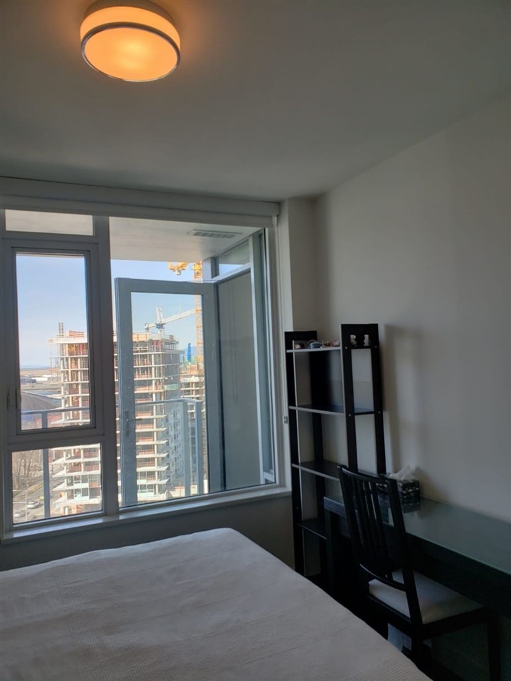 listing image 1108980406773647121