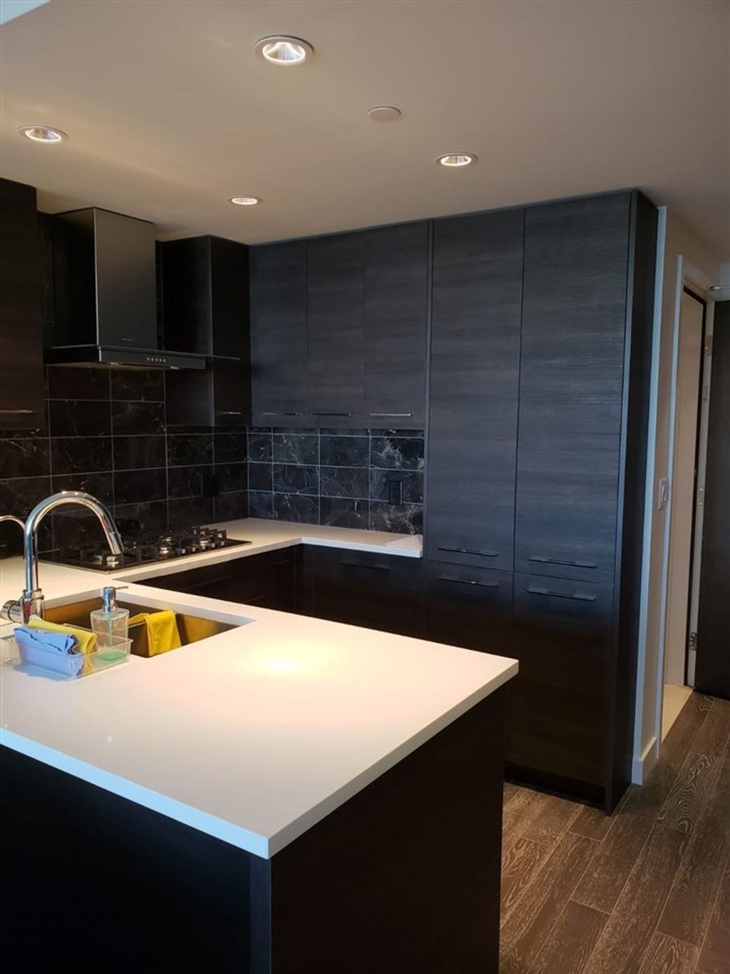 listing image 1103337912978965007