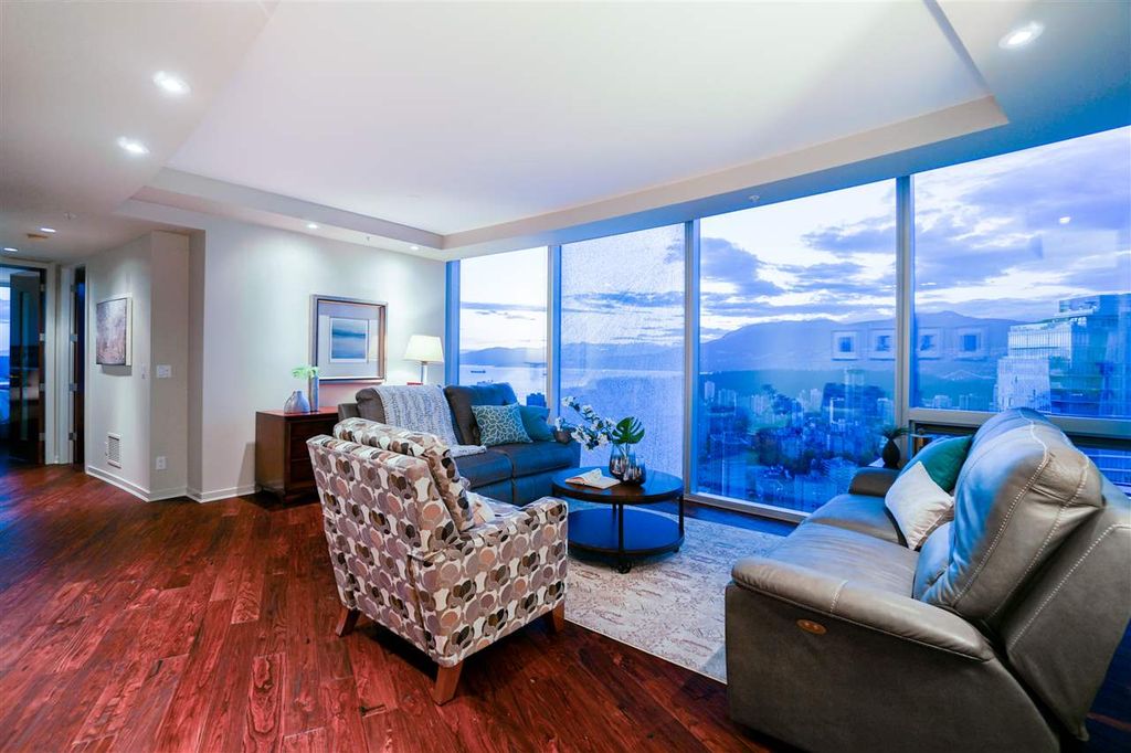 listing image 1107671101456248001