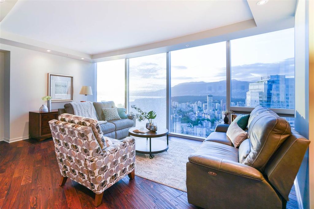 listing image 1103673280254797412