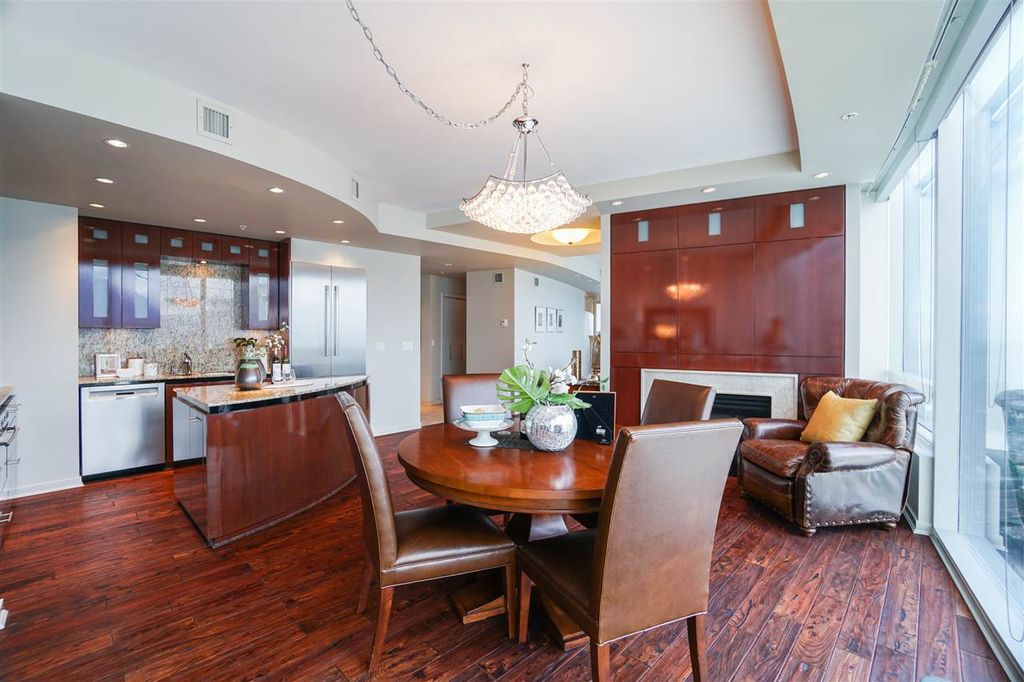 listing image 1109956905577028651