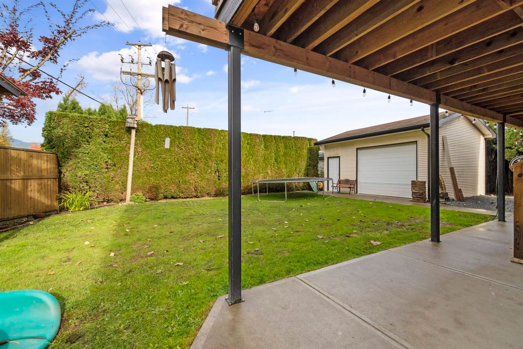 listing image 1109227145212721972