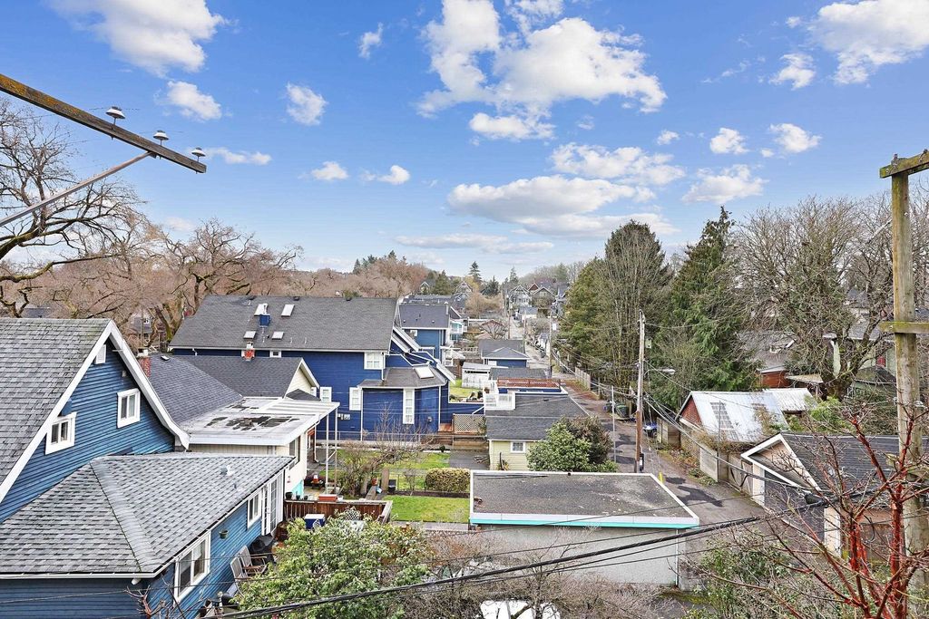 listing image 1100216574702648480