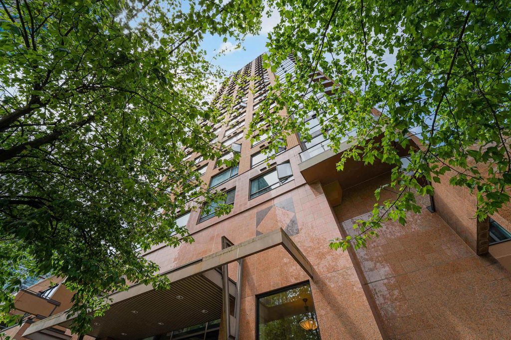 listing image 1100937669495226080