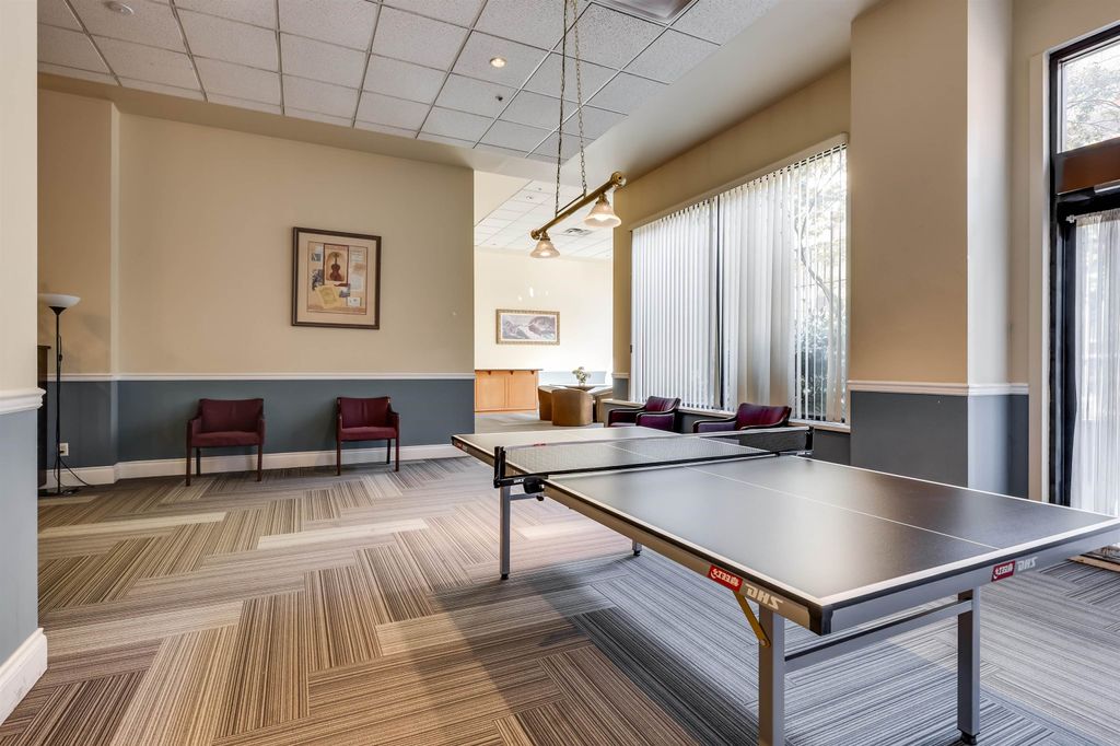 listing image 1106533116519802763