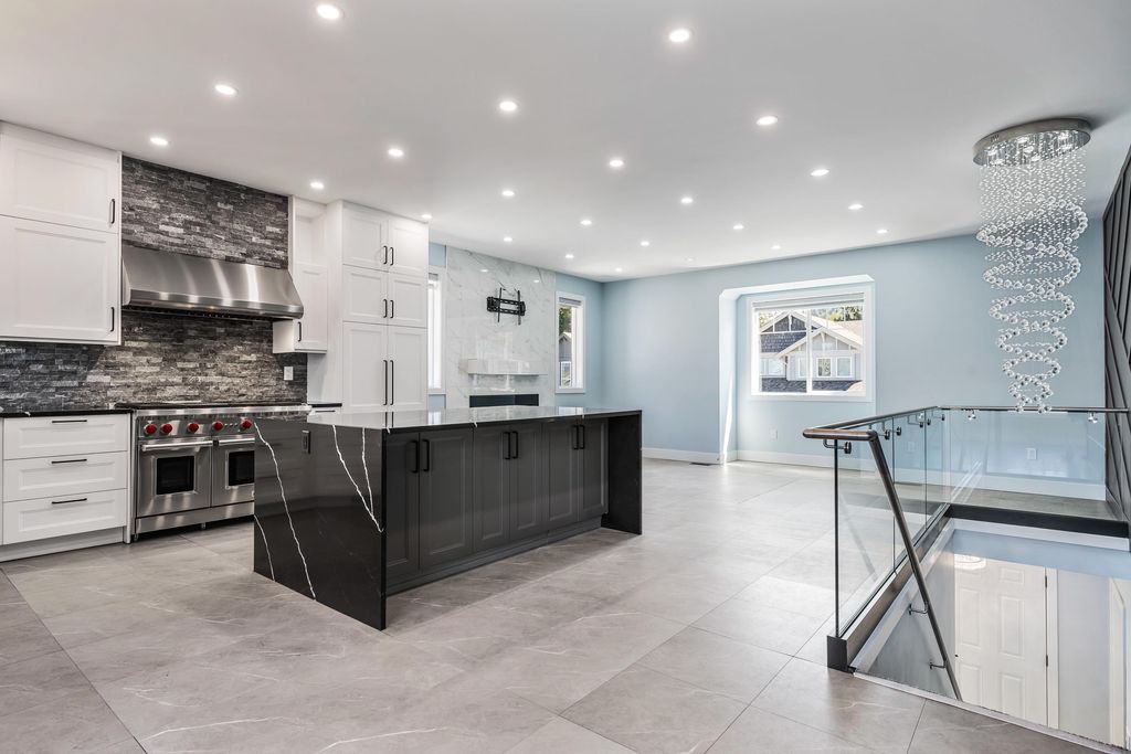 listing image 1106786030802849547