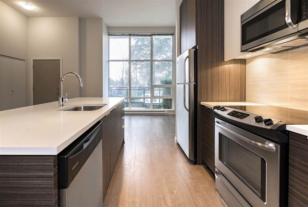 listing image 1108061139173236553