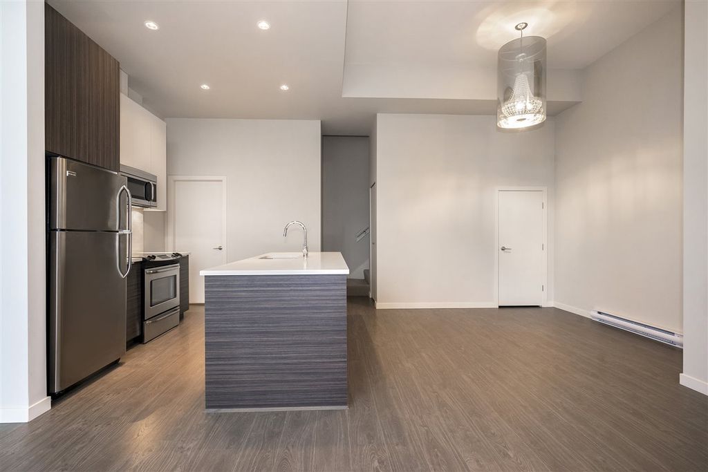 listing image 1103265237265688339