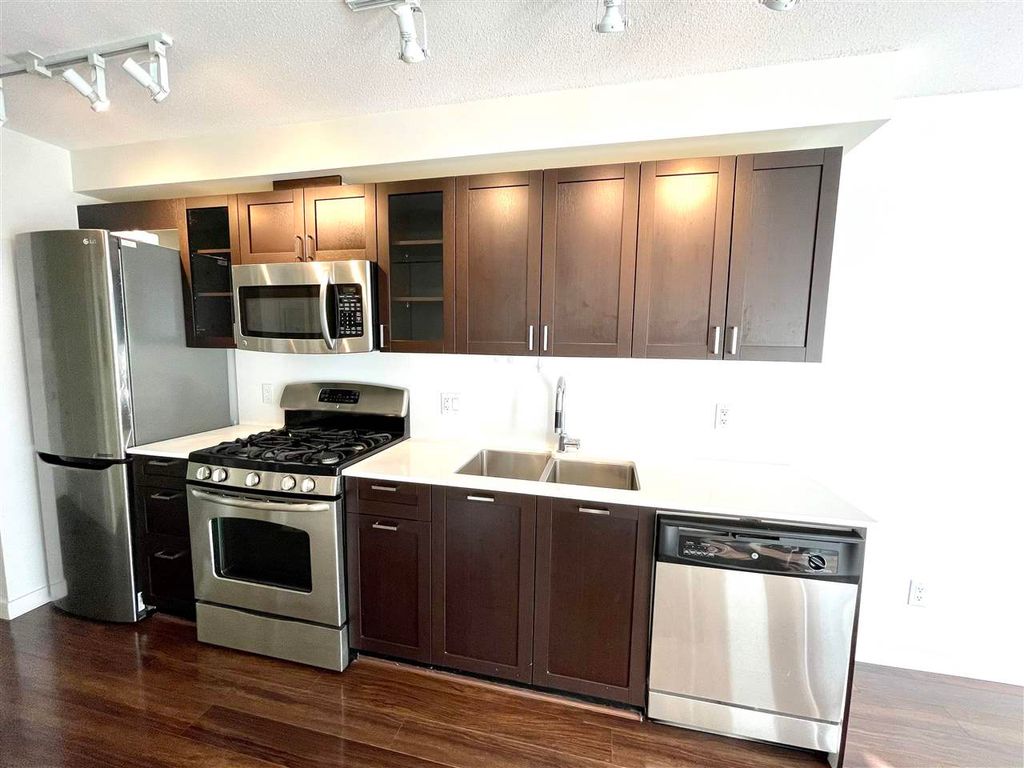 listing image 1104849583026011894