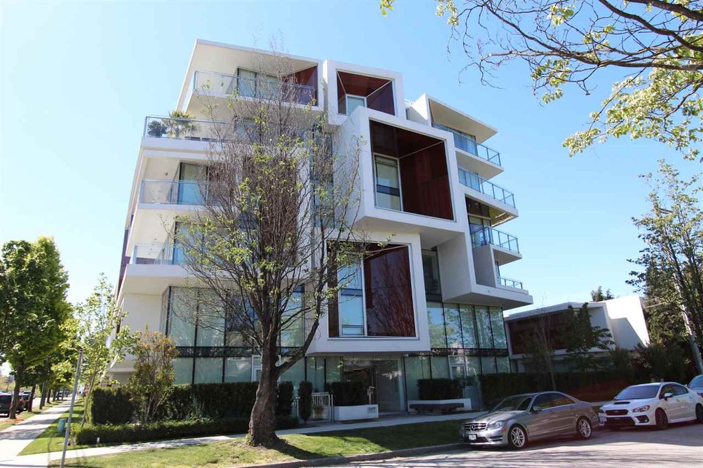 listing image 1104096479846336474