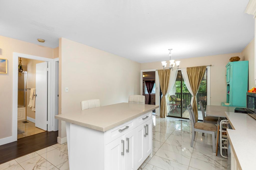 listing image 1104762182023060977