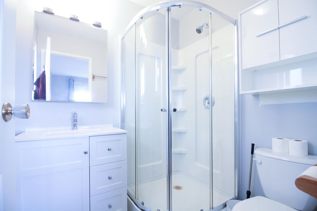 listing image 1109435488527099771