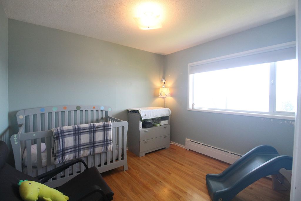 listing image 1109530259236122163