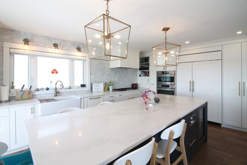 listing image 1102004434925103317