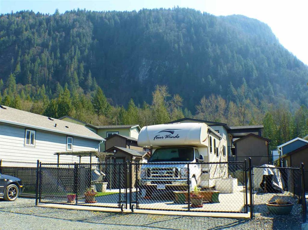 listing image 1101163860401687570