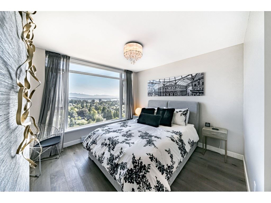 listing image 1103970331751874027