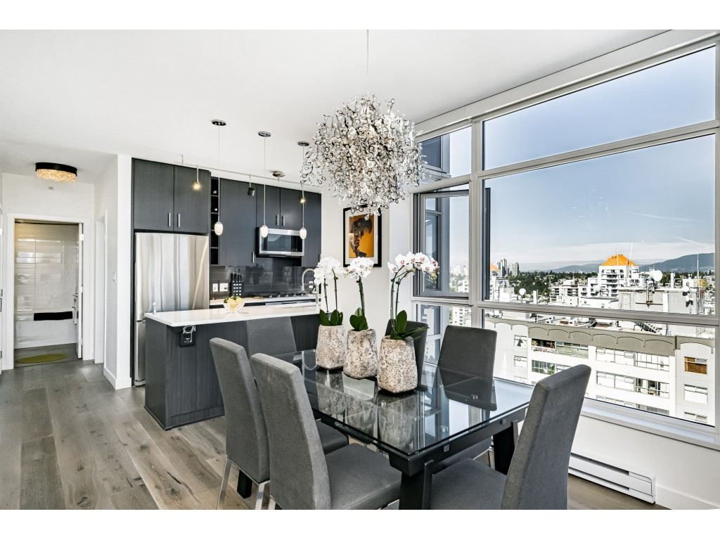 listing image 1108882071295455234