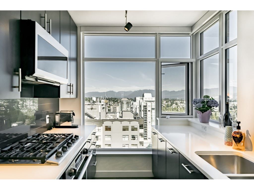 listing image 1101739741448498311