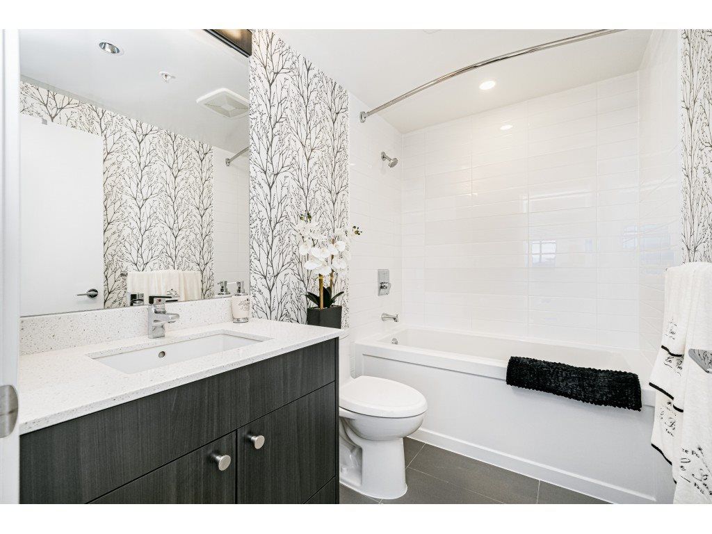 listing image 1109802527841350217