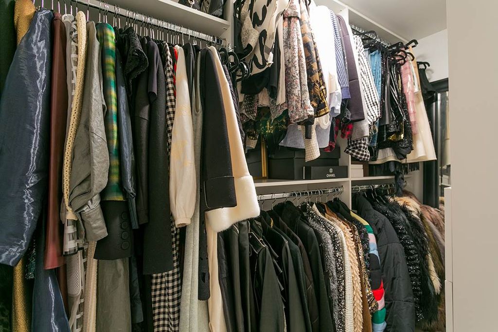 listing image 1105840789671383752