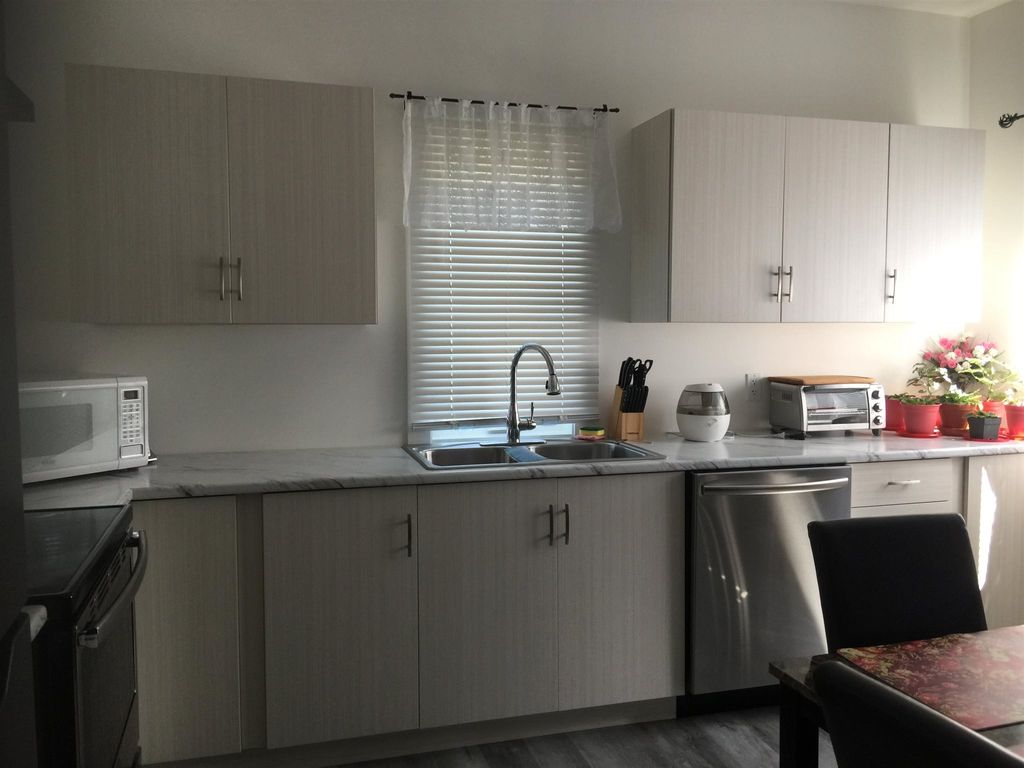 listing image 1109781041165556762