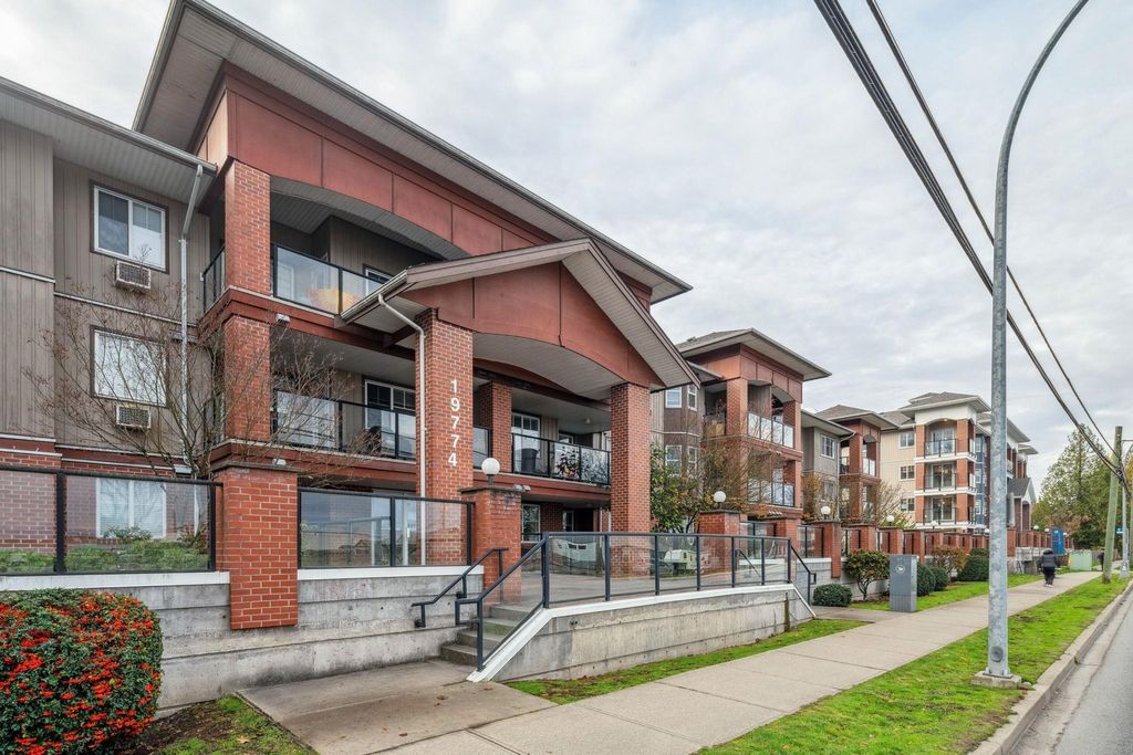 listing image 1106635280047156479